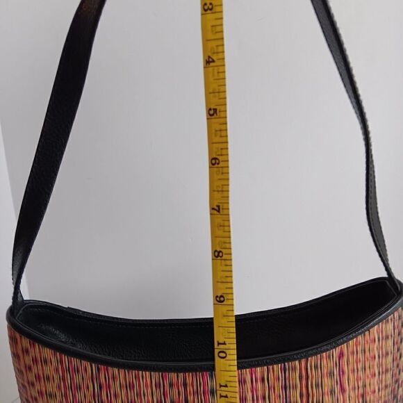 Buntal Desenyo Black/Multicolor Straw Shoulder Purse - Picture 9 of 9